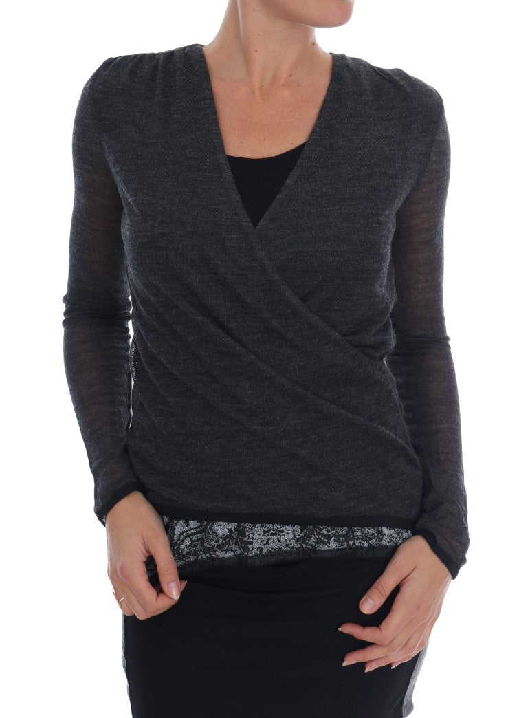 Ermanno Scervino Chic grey blouse with lace sleeves