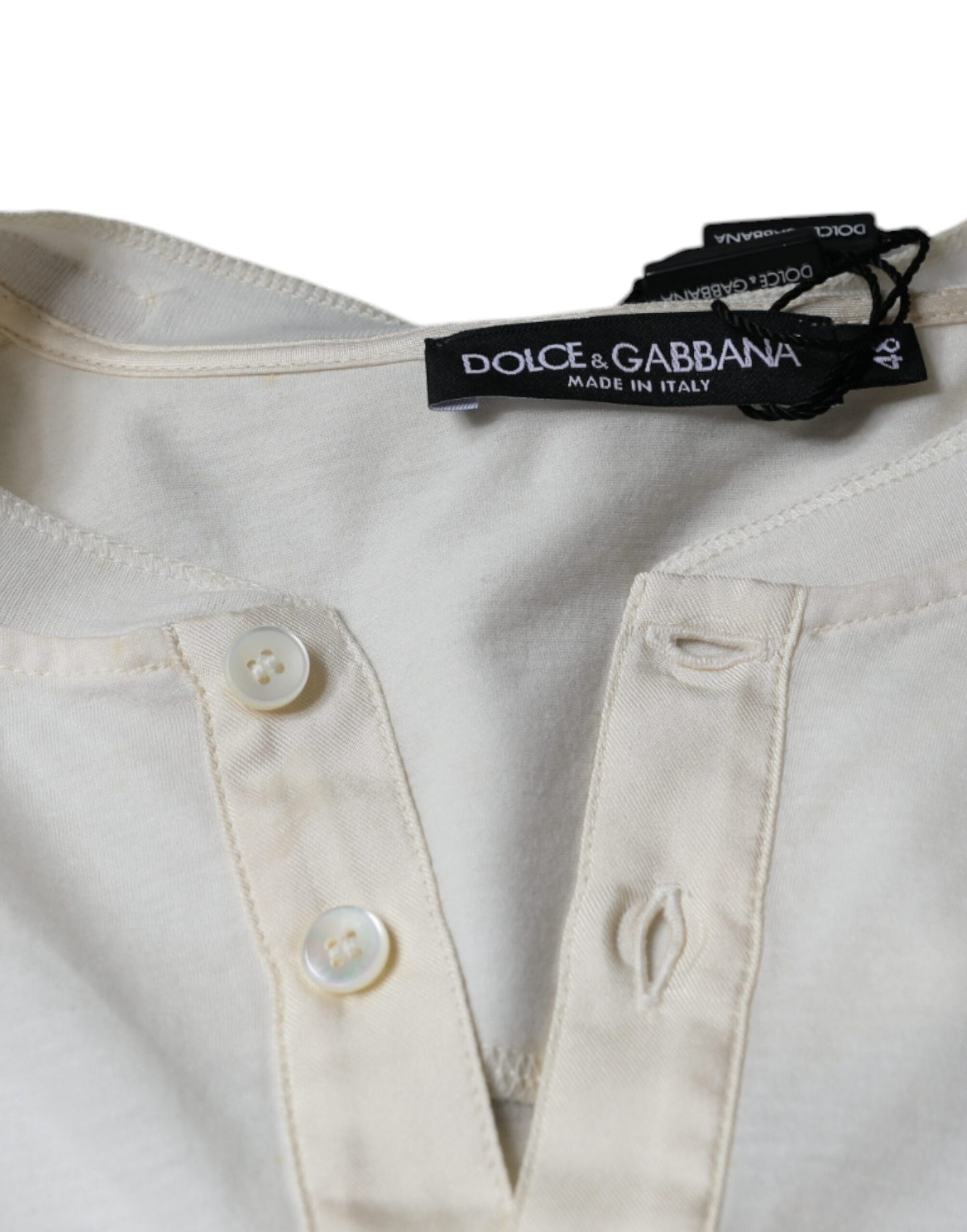 Dolce & Gabbana Off White T-Shirt mit kurzen Ärmeln aus Baumwolle