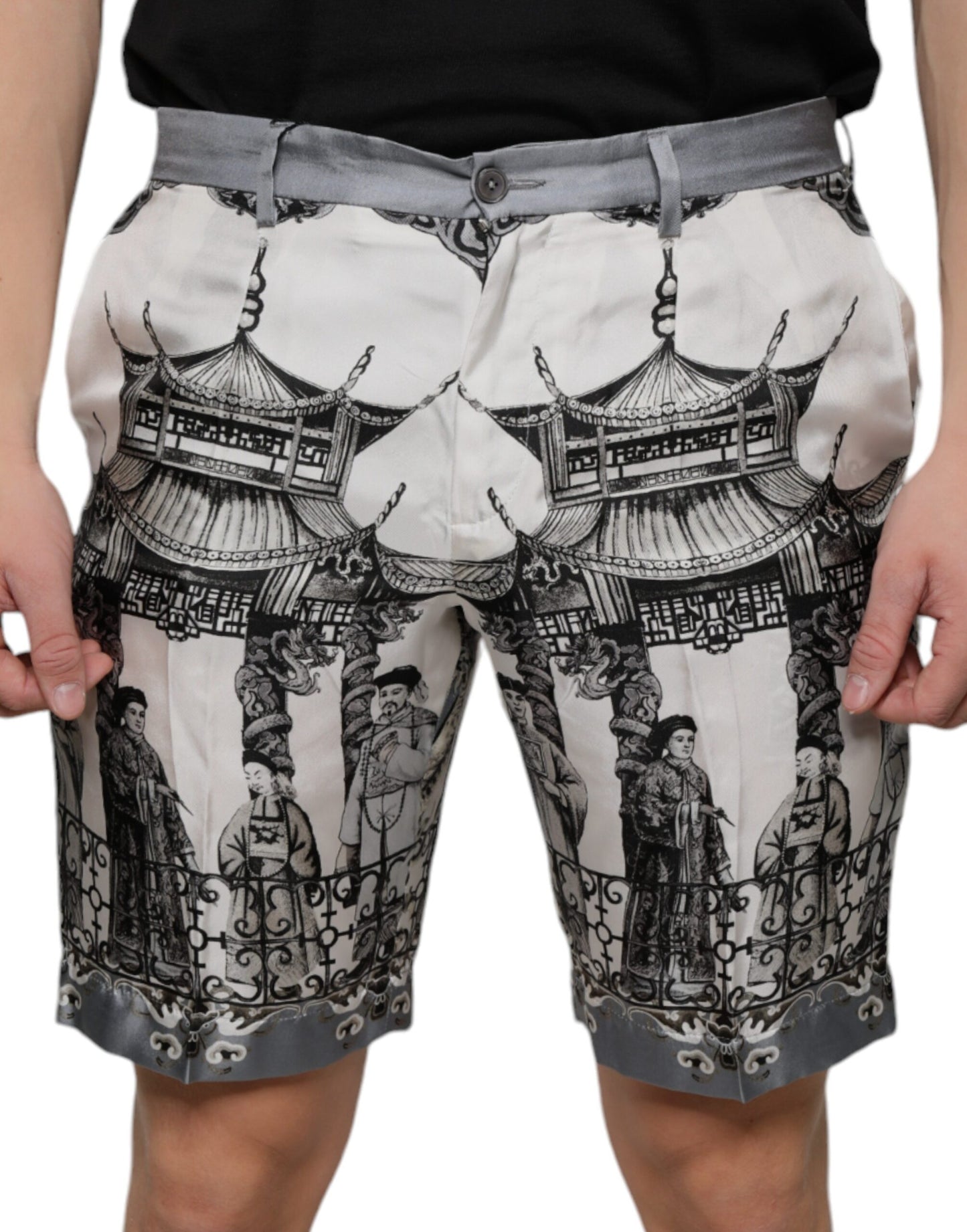 Dolce & Gabbana Mehrfarbig bedruckte Bermudashorts aus Seide für Männer