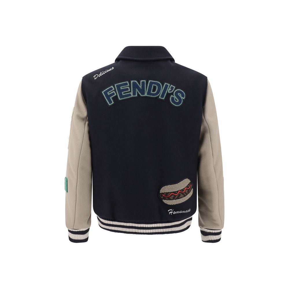 Fendi Bomberjacke im College-Stil