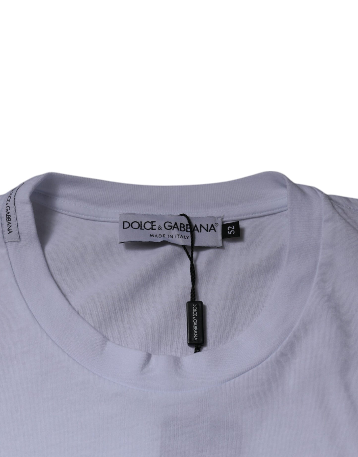 Dolce & Gabbana Weißes Logo-Patch T-Shirt mit Rundhalsausschnitt aus Baumwolle