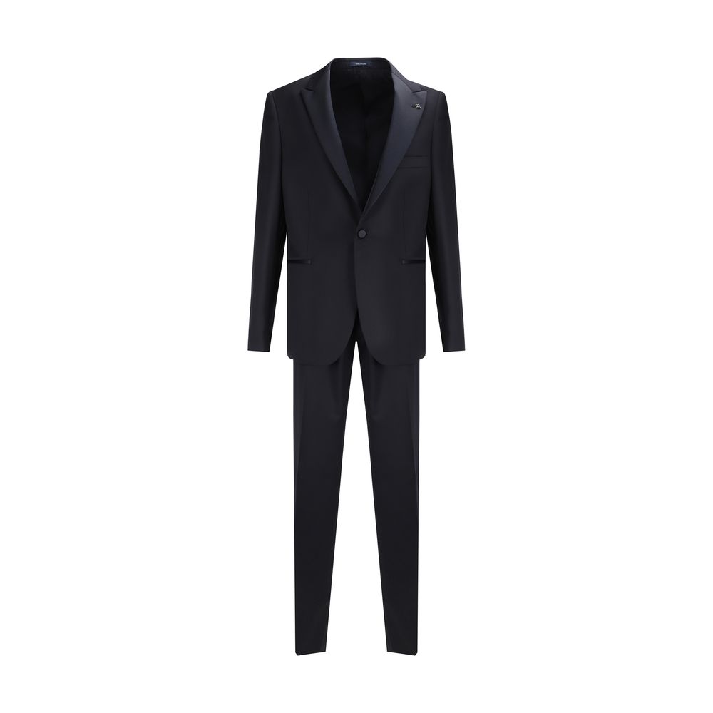 Tagliatore suit made of virgin wool