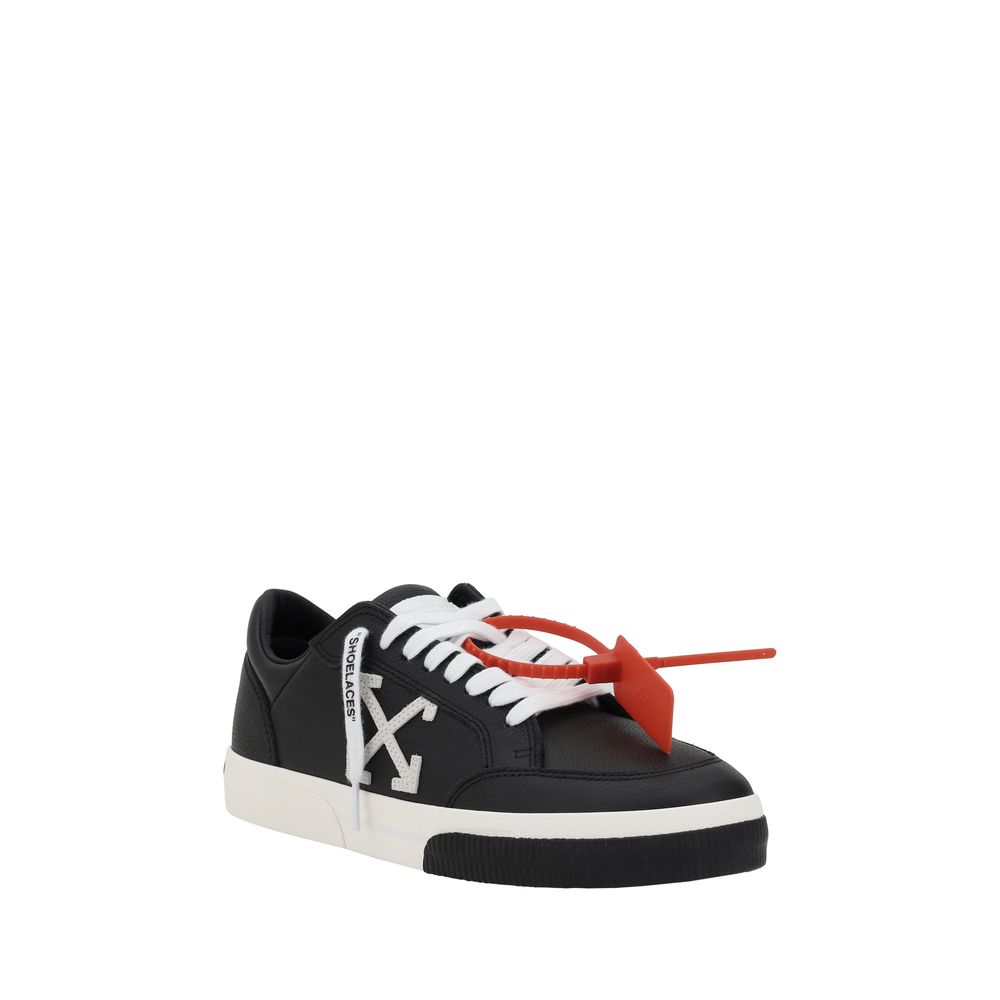 Off-White Neue niedrige vulkanisierte Turnschuhe