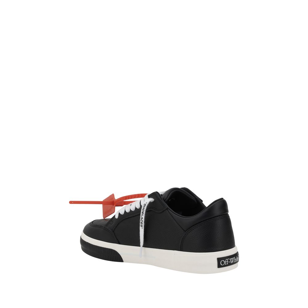 Off-White Neue niedrige vulkanisierte Turnschuhe