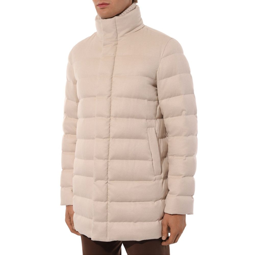 Herno Beigefarbene Seidenjacke