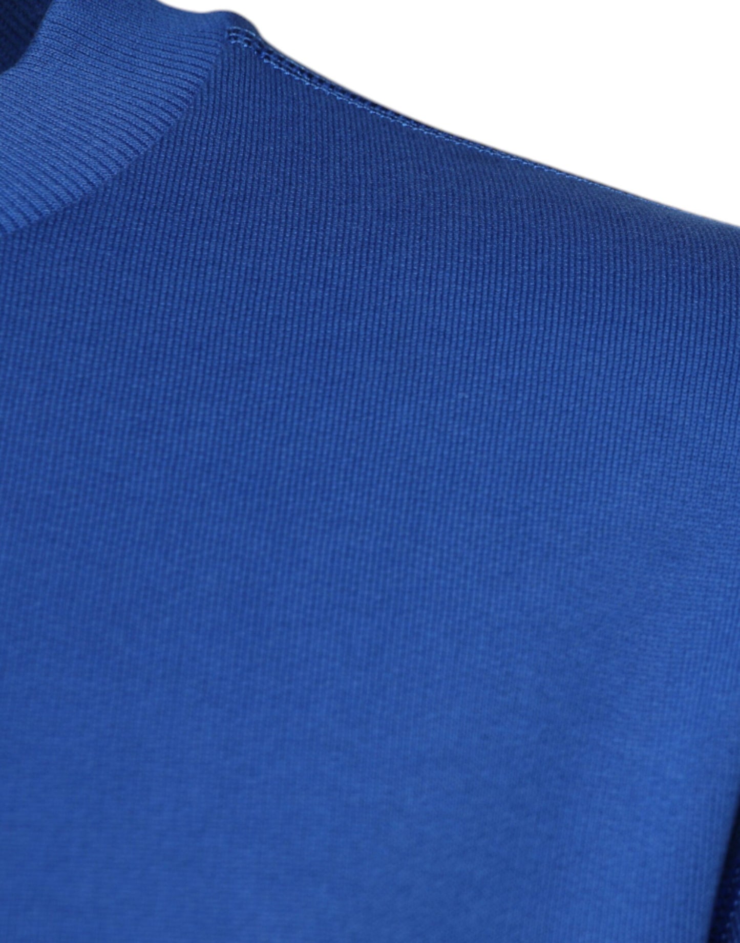 Dolce & Gabbana Pullover mit Rundhalsausschnitt und blauer Logoplakette